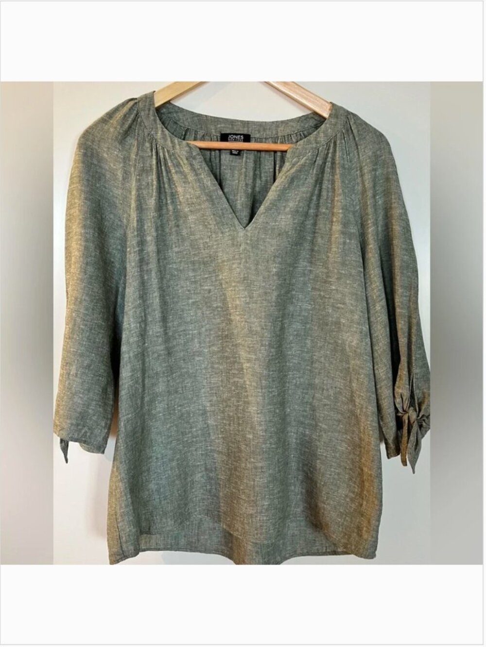 Jones New York Signature Sage Green Linen Blend Blouse Small